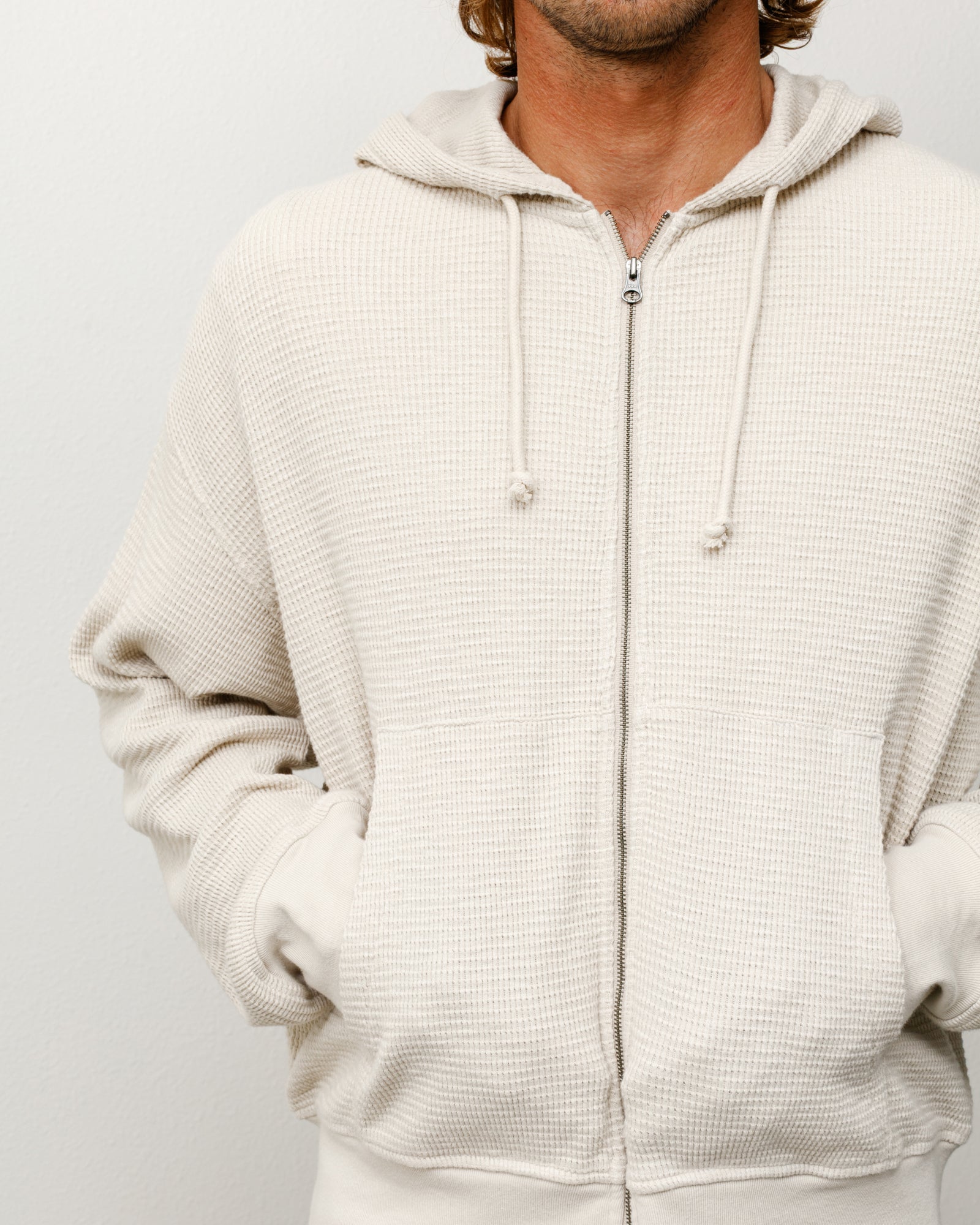 LIGHTWEIGHT THERMAL HOODIE - Image 4