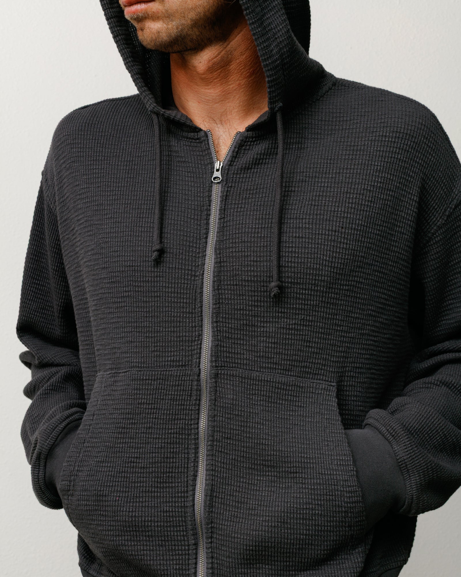 LIGHTWEIGHT THERMAL HOODIE - Image 2