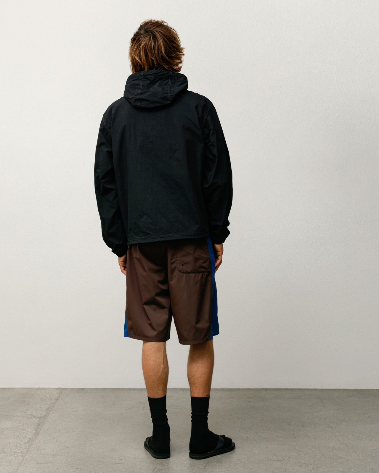 LIGHTWEIGHT HOODED JACKET - Image 2