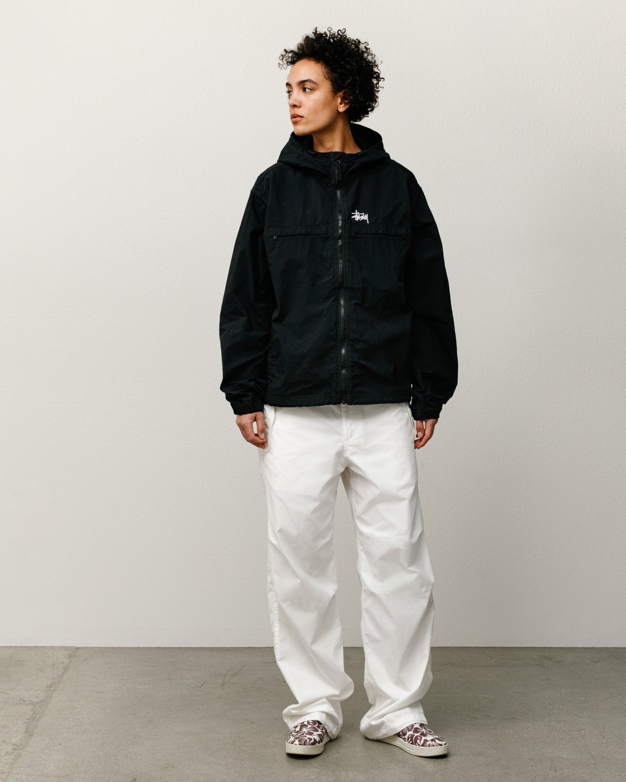 LIGHTWEIGHT HOODED JACKET - Image 3