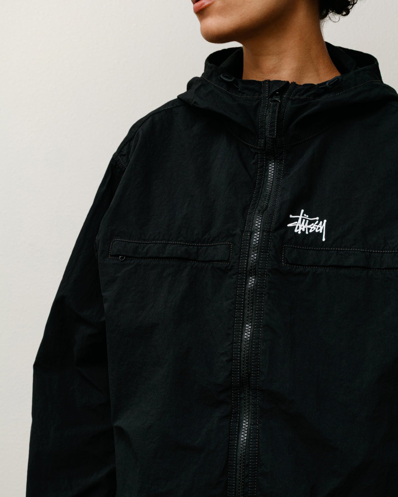 LIGHTWEIGHT HOODED JACKET - Image 4