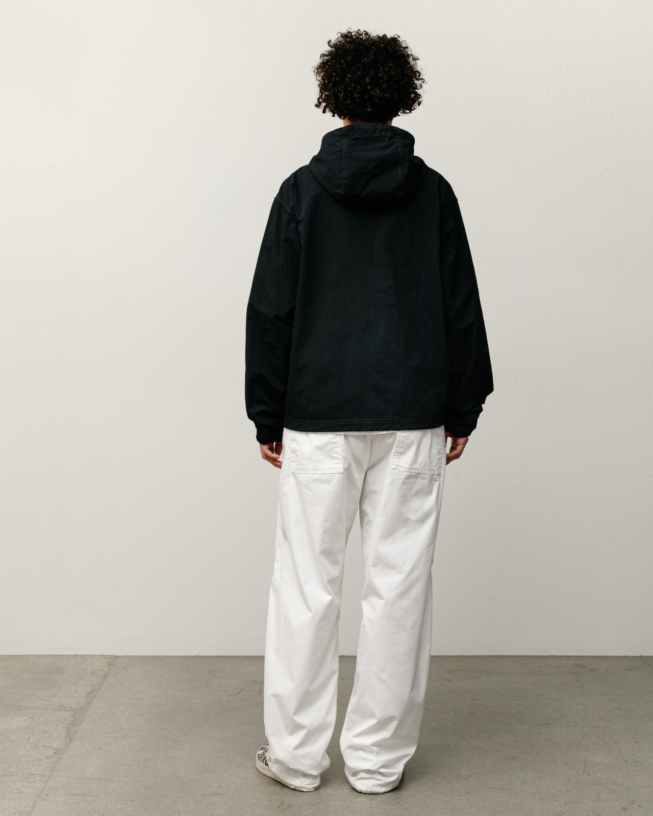 LIGHTWEIGHT HOODED JACKET - Image 5