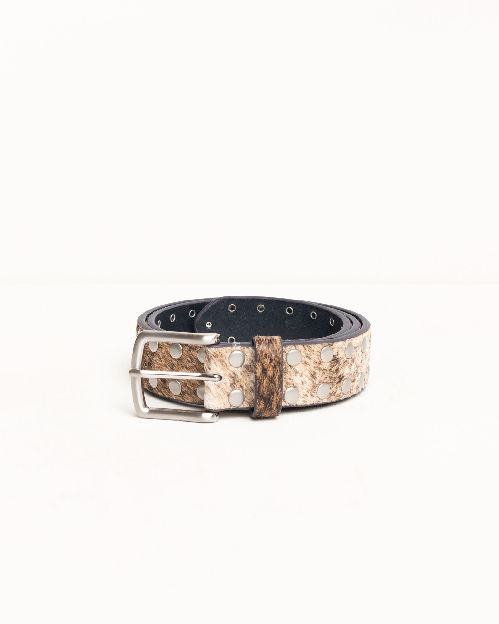 8 BALL STUDDED BELT